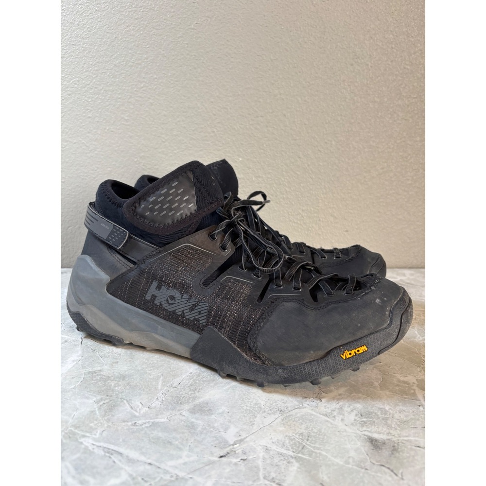 Hoka One One Arkali Mens 12 Black Grey Vibram Megagrip Trail Hiking Shoes